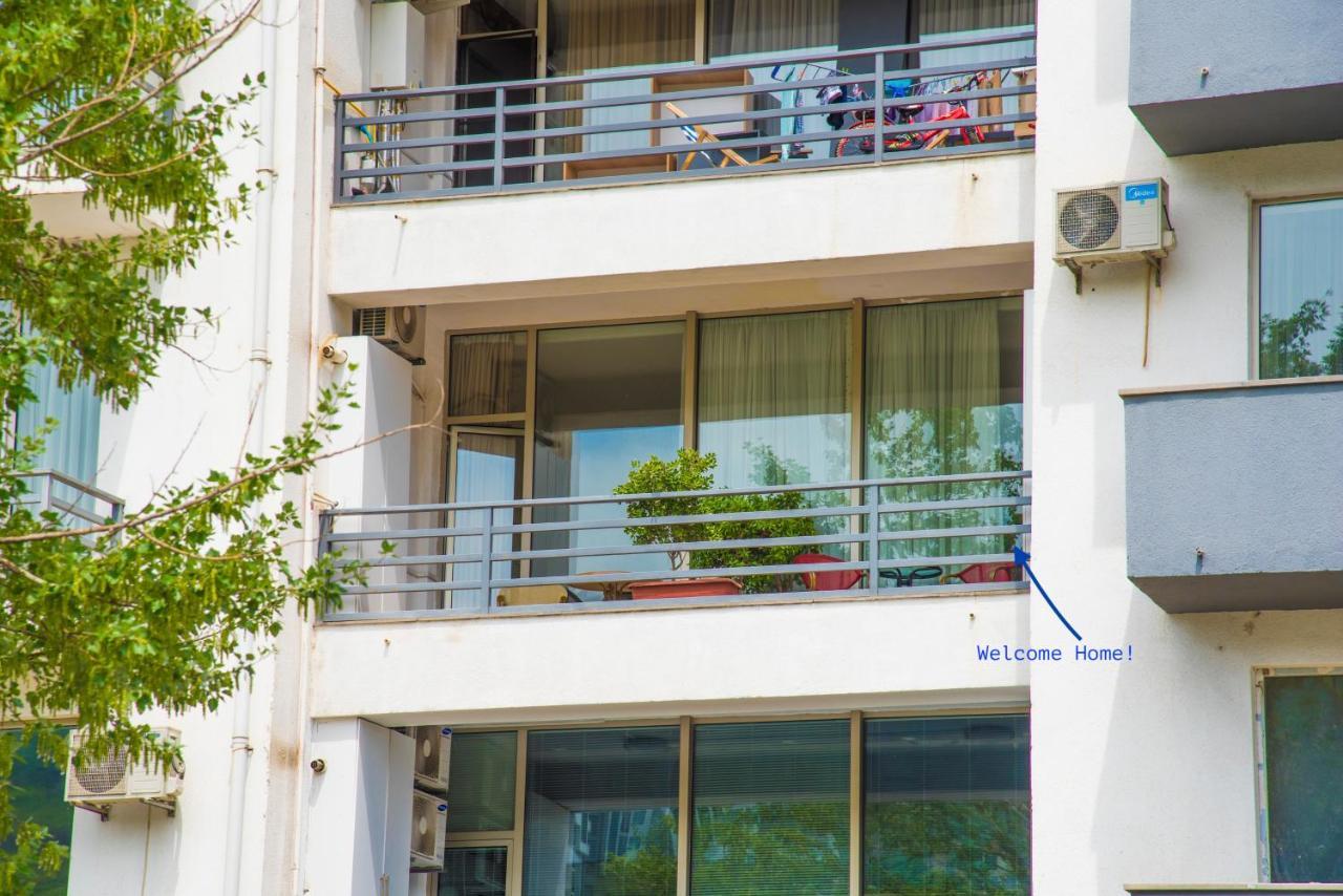 Tbilisi Apartment Tennis Court エクステリア 写真