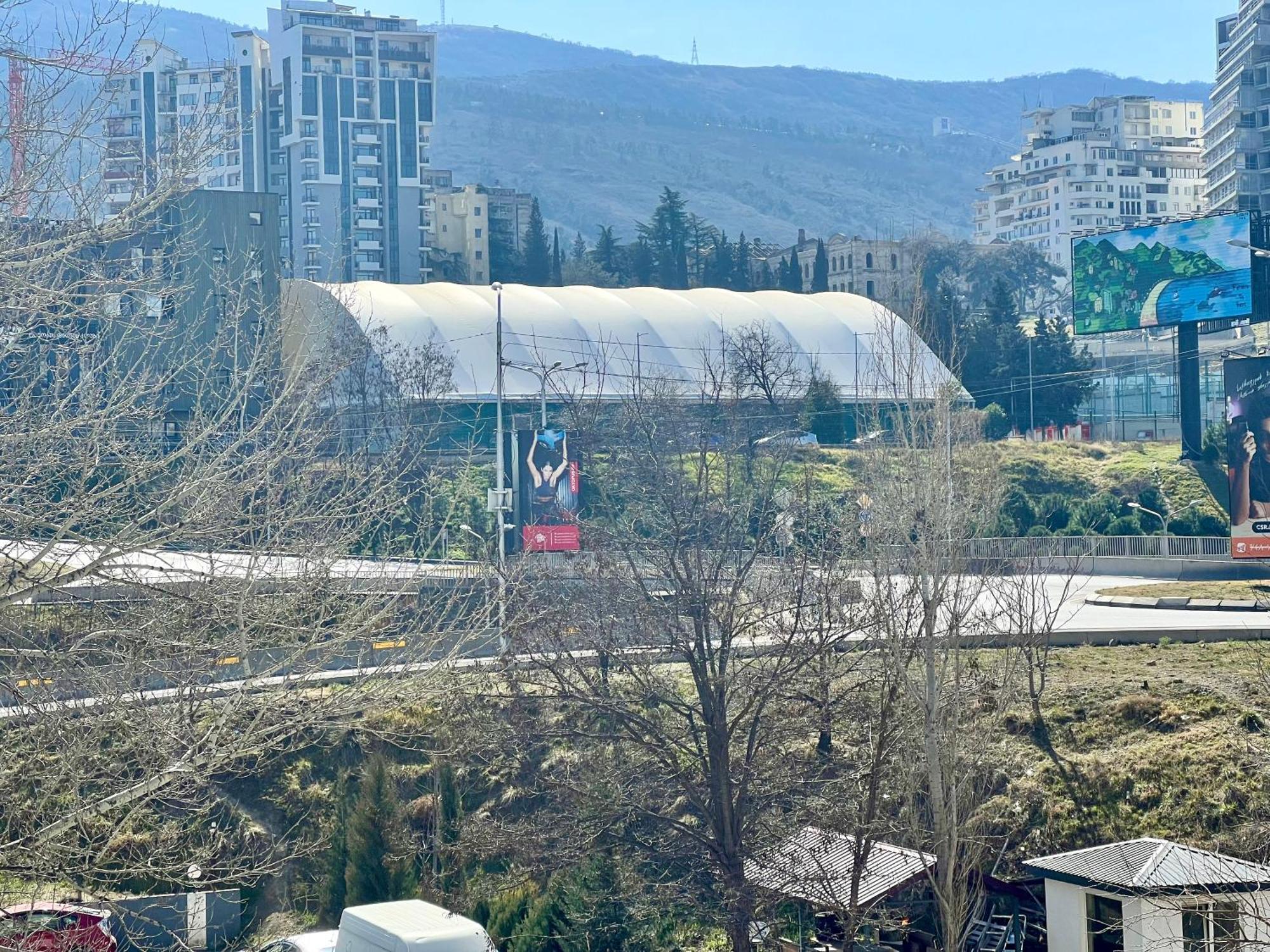 Tbilisi Apartment Tennis Court エクステリア 写真